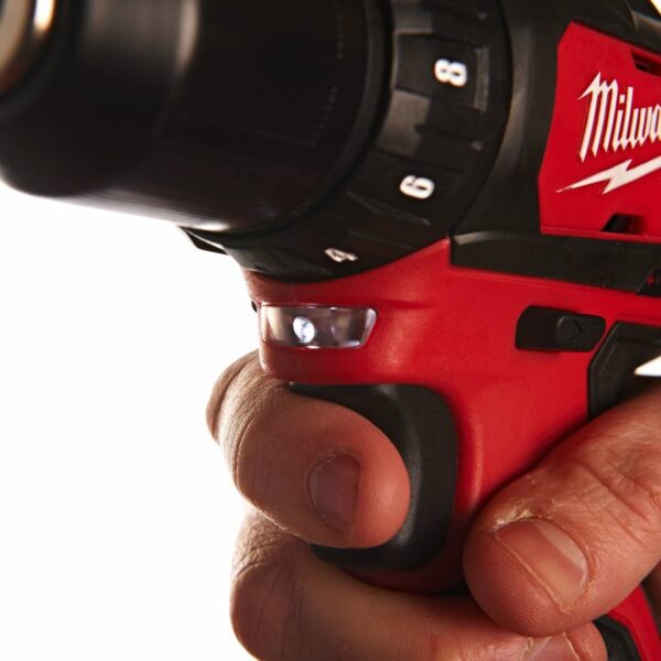 MILWAUKEE - Taladro atorn M12 0-400/0-1500rpm, 30Nm, 2x M12B2 con maletín - Imagen 3