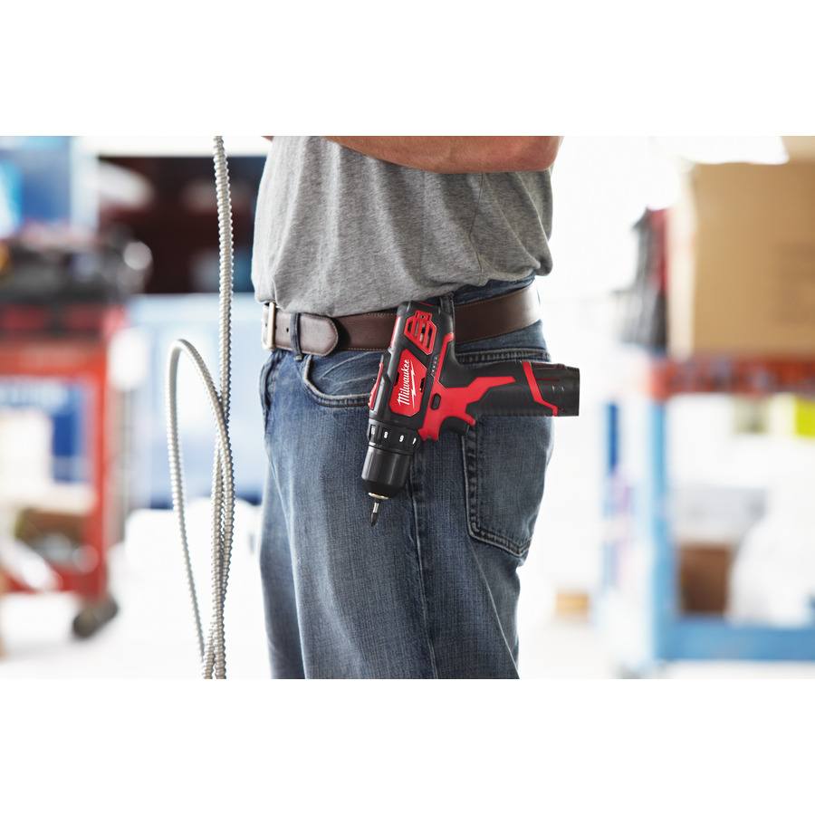 MILWAUKEE - Taladro atornillador subcompacto M12T M12BDD-202C - Imagen 2