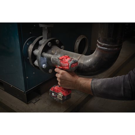 MILWAUKEE - Llave impacto M18 FUEL medio par 1/2" pin, 1700/2100/2400rpm, 430/550/610Nm, Red Lithium 5,0Ah con HD BOX - Imagen 3