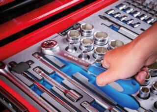 KING TONY - CARRO DE HERRAMIENTAS  + COMPOSICIÓN DE  179 HERRAMIENTAS